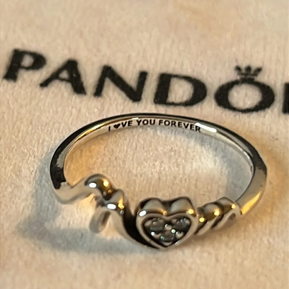 Pandoras Mom Pavé Heart Ring Sterling silver